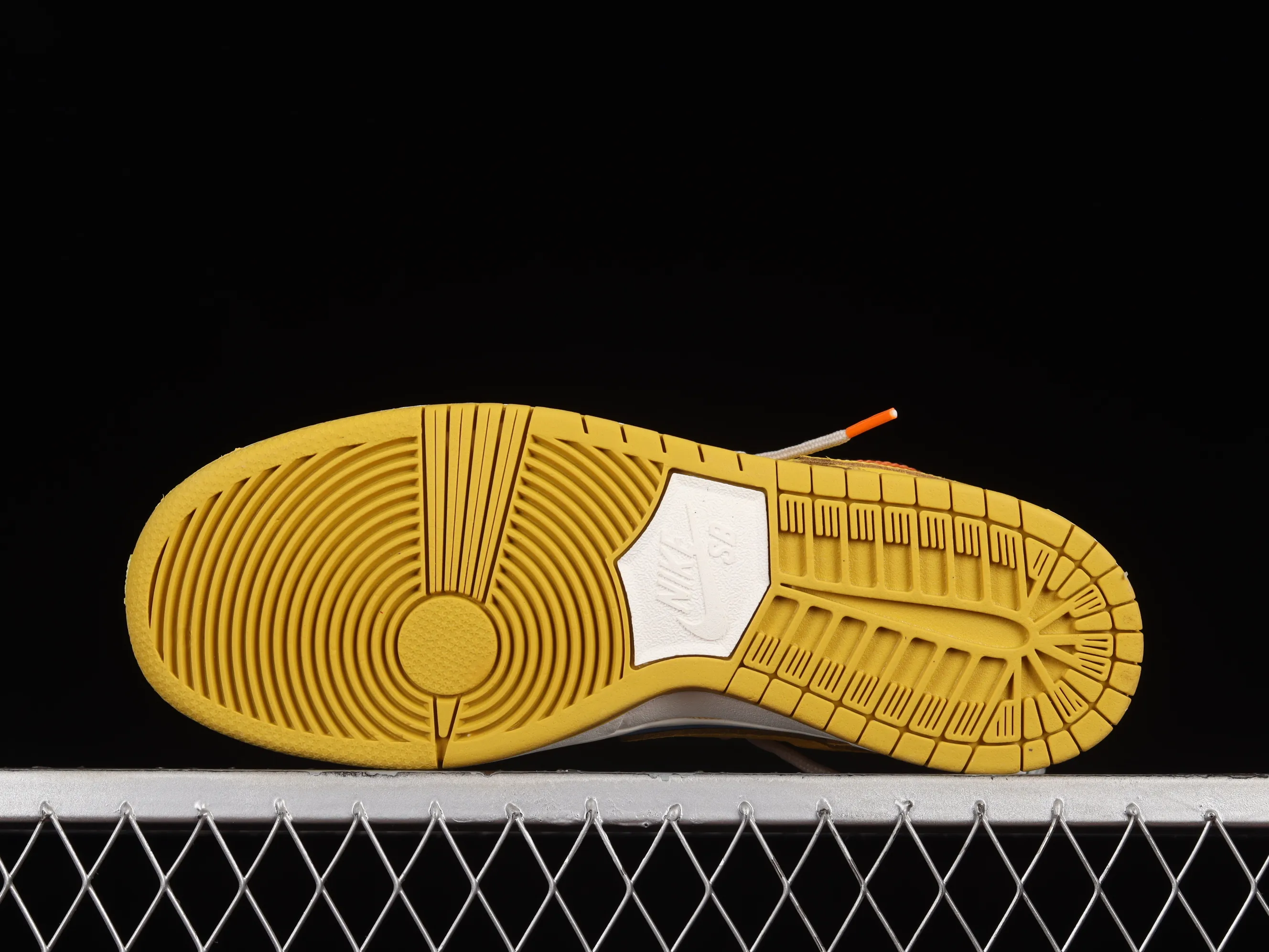 All categories Nk SB Dunk series Nk SB Dunk Low low-top sneakers Nk SB Dunk Low Nike four-in-one multi-element casual sneakers BQ6817-037